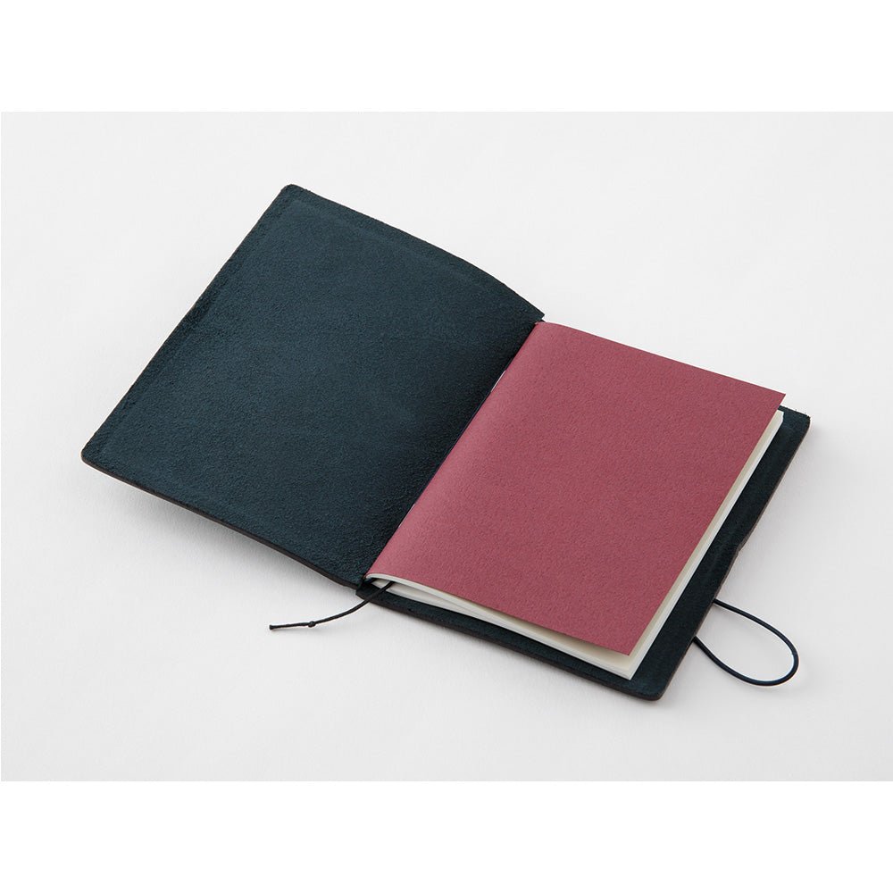 TRAVELER'S Notebook Passport Size Refillable Leather Cover five Colors