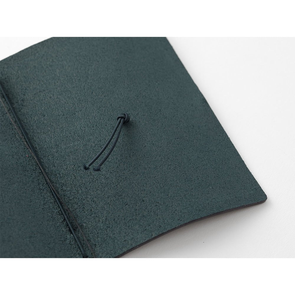 TRAVELER'S Notebook Passport Size Refillable Leather Cover five Colors