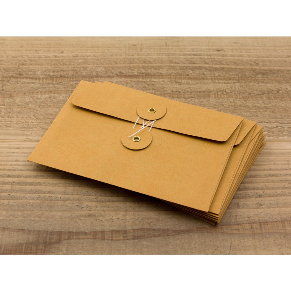 TRAVELER'S COMPANY KRAFT ENVELOPE M Orange Horizontal with Button and String Closure