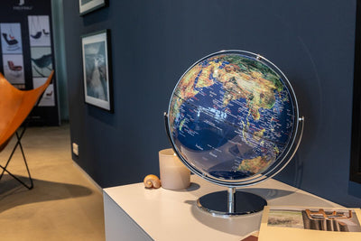 Troika JURI Globe – 12-Inch Desk Globe for Travel & Reflection